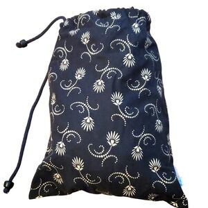 Baby Blinds Infant Breastfeeding Nursing Cover Up in Black Floral with Carry Bag